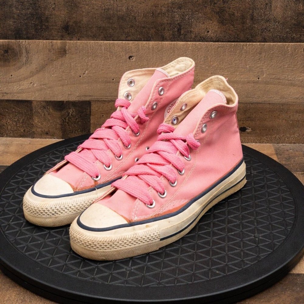 CONVERSE ALL STAR MADE IN USA DEADSTOCK 1980’S VINTAGE WOMENS SHOES PINK SZ 6